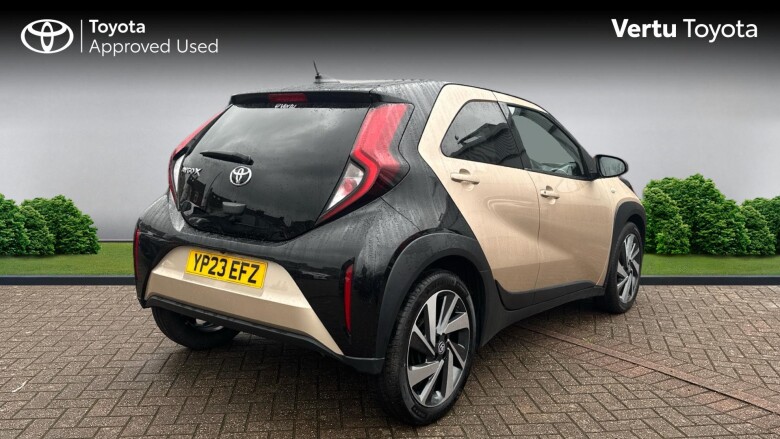 Toyota Aygo X 1.0 VVT-i Edge 5dr Petrol Hatchback